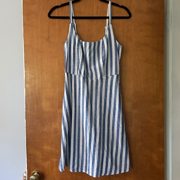 Old Navy Blue White Striped Sundress Linen Blend Adjustable Straps Women XS NWOT - Picture 1 of 9